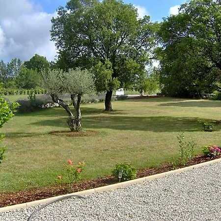 D'hotes Les Lavandes Nocleg ze śniadaniem 3*